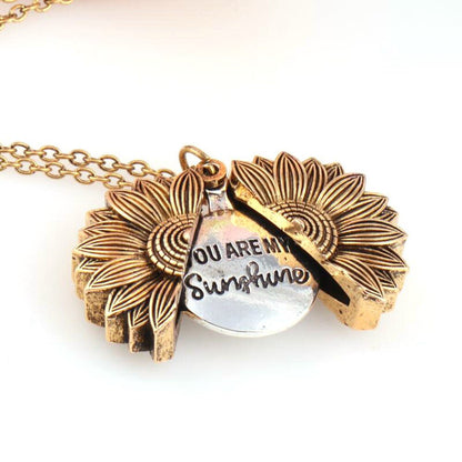 Sunflower Necklace ✨ - Best For Gifting